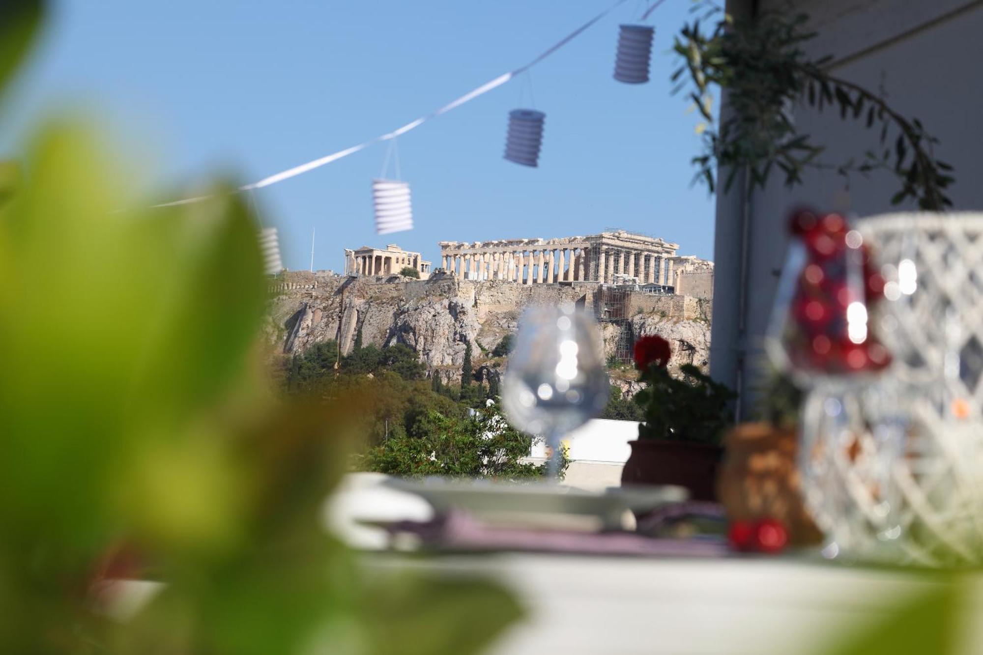 Live In Athens, Thiseio Residency, Our First Love #01 Exterior photo