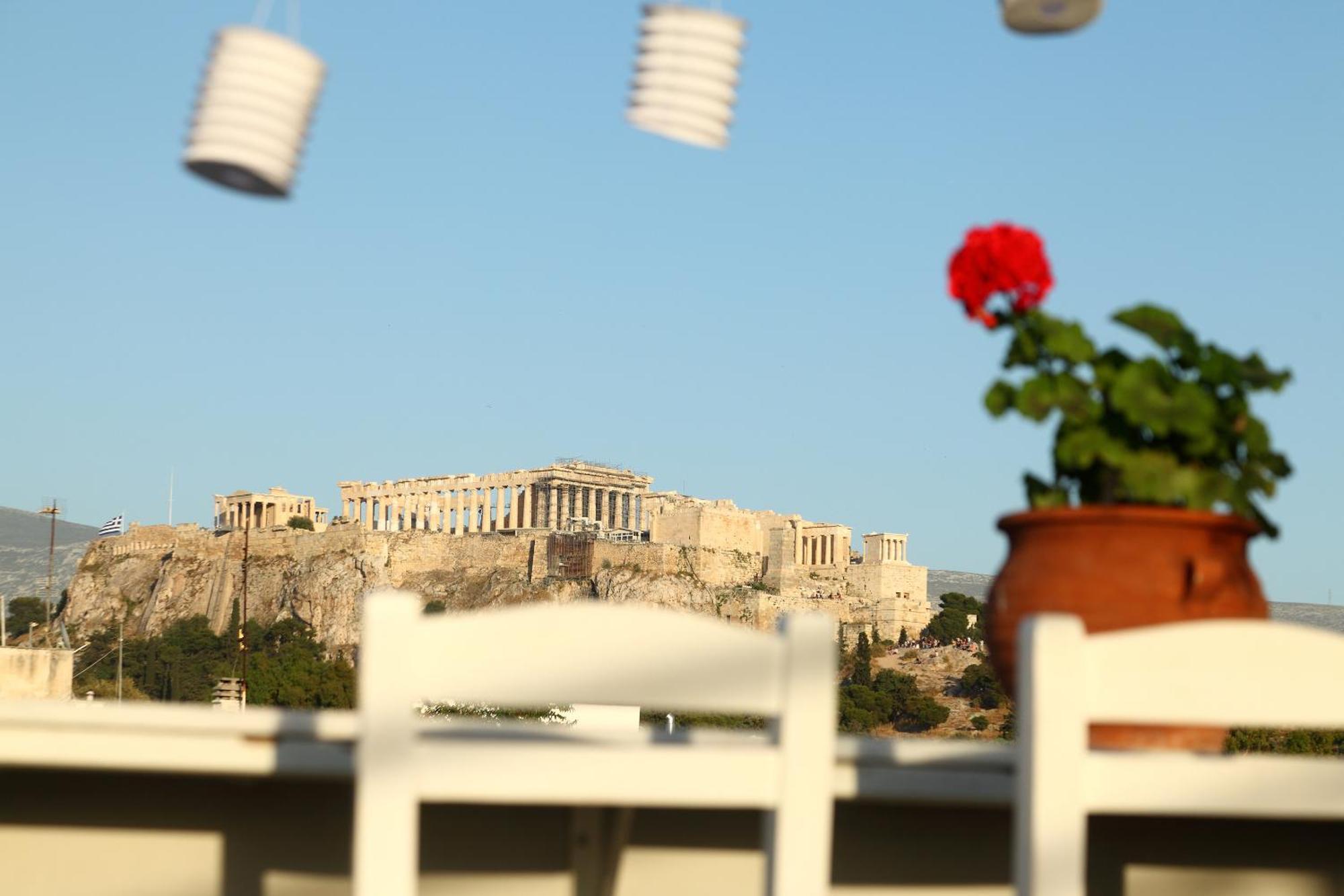 Live In Athens, Thiseio Residency, Our First Love #01 Exterior photo