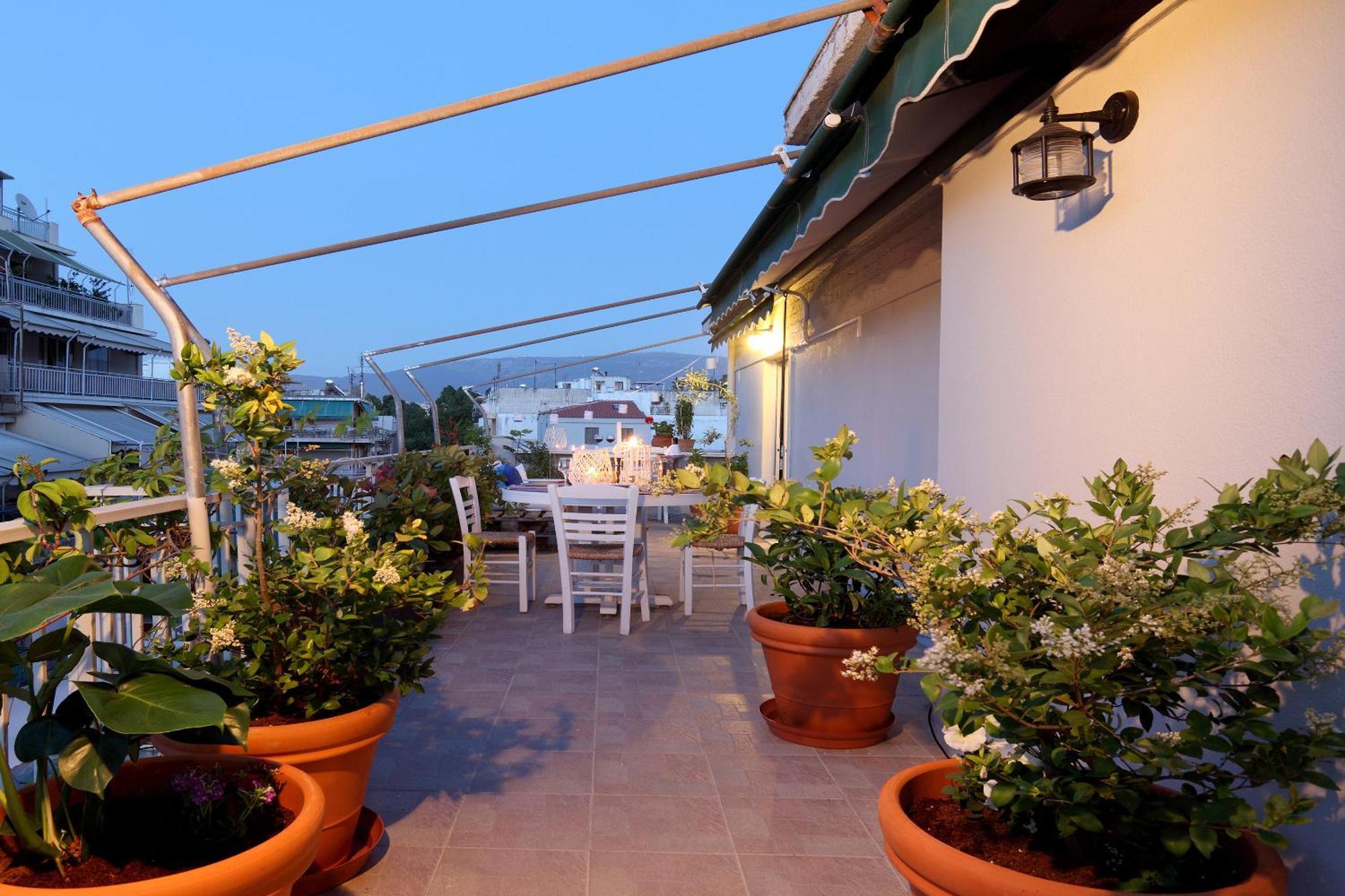 Live In Athens, Thiseio Residency, Our First Love #01 Exterior photo